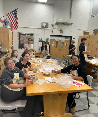 Mrs. Frenchman's 8th grade advanced art class