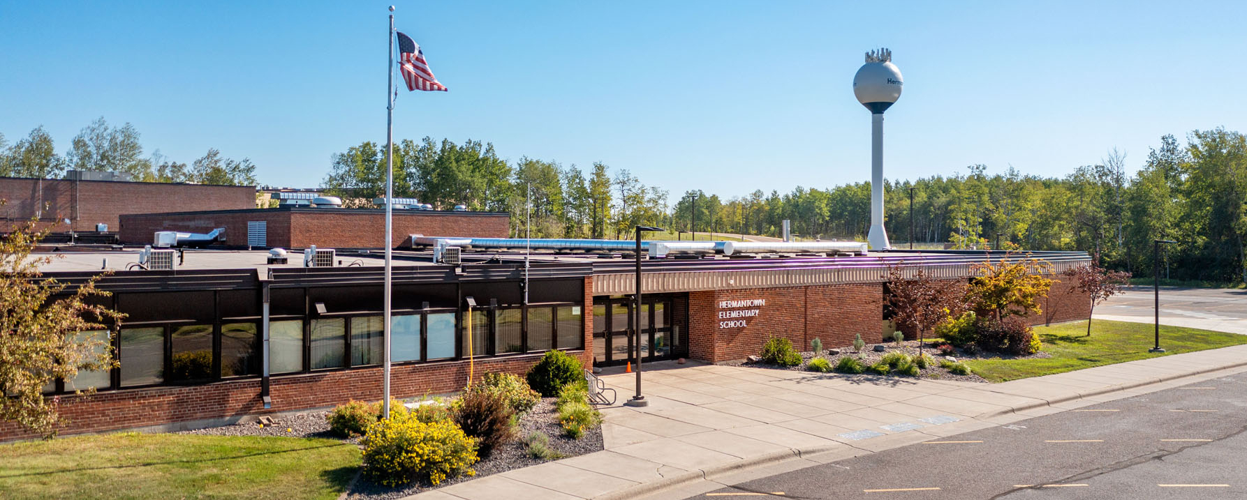 Hermantown Elementary School exterior