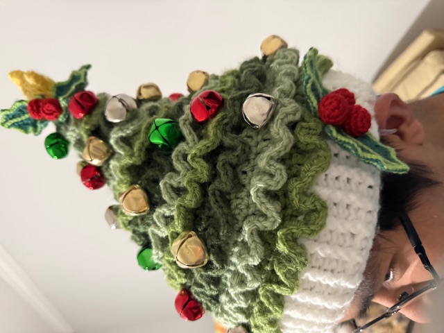 Christmas tree hat with bells