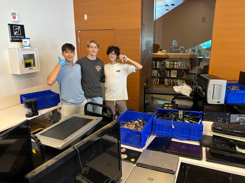 MB News Students Photos