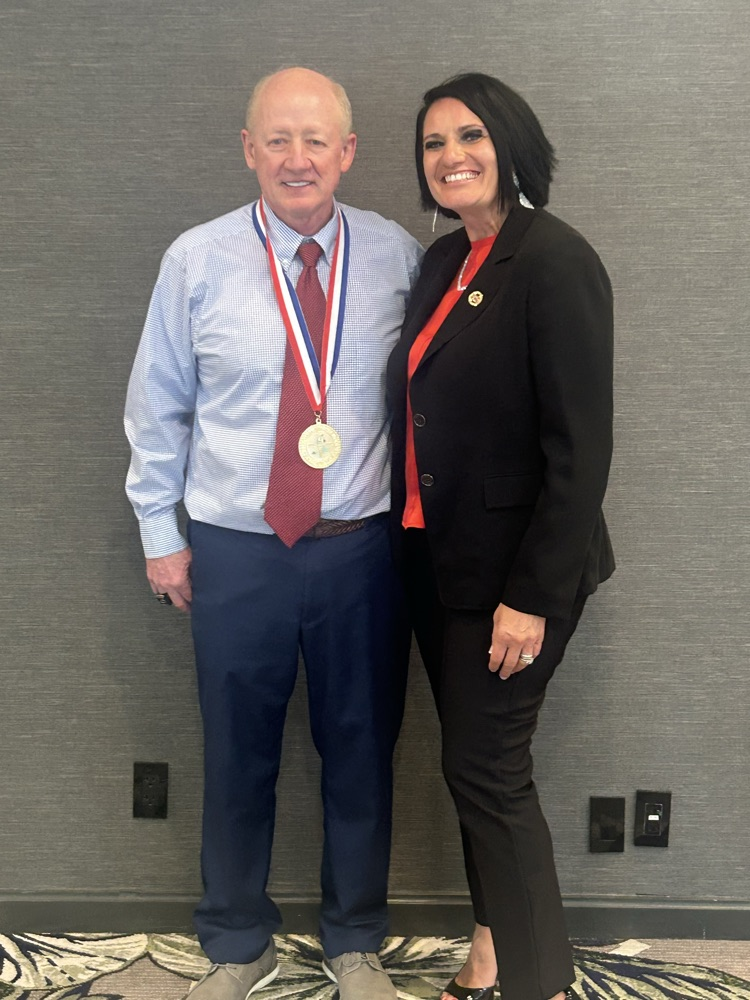 On Sunday, April 19, 2026, Wise County (and Wise County Public Schools) were well-represented at the VHSL Class of 2026 Hall of Fame Inductions.  Mrs. Hannah Light-Cress was inducted as a former VHSL Athlete (Softball, Volleyball, Basketball, and Track & Field), representing Coeburn High School, Coeburn, VA.  Mrs. Natasha (Belcher) Holt was inducted as a former VHSL Athlete (Girls Tennis, Volleyball, and Girls Basketball), representing J.J. Kelly High School, Wise, VA.  Mrs. Jan Thompson was inducted as a VHSL Coach in Theatre and Speech, representing J.J. Kelly High School and Central High School, Wise, VA.  Coach Robin Dotson (VHSL HOF, Class of 2016) accompanied these individuals on their induction day. Please join us in congratulating these VHSL Hall of Fame inductees on an incredible day! 