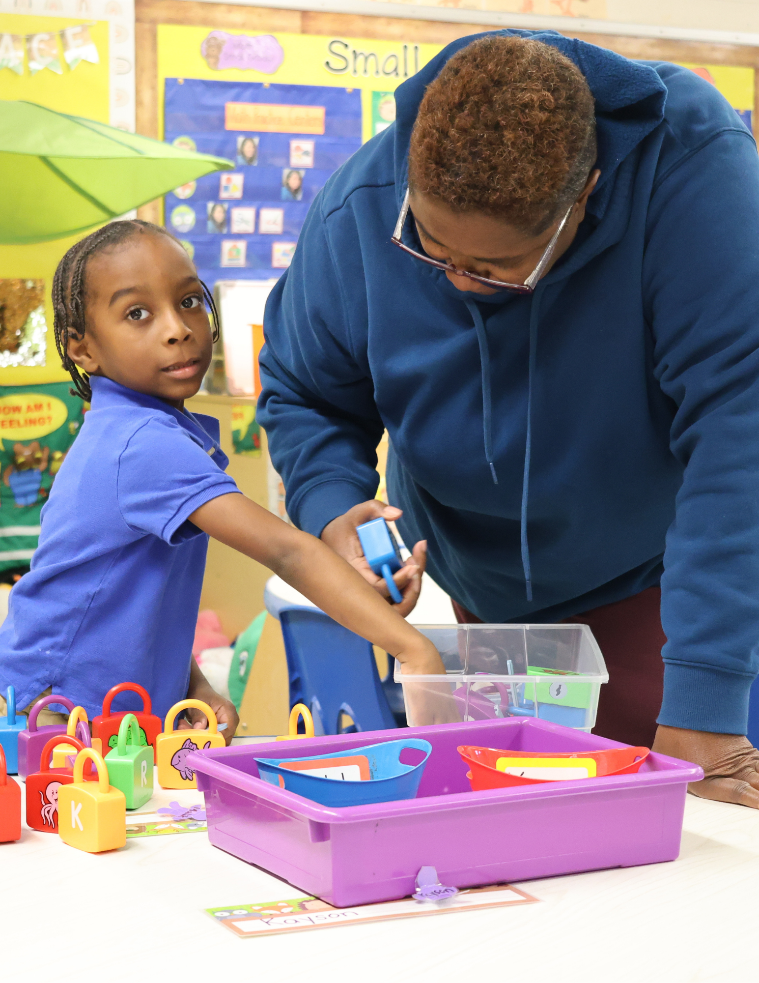 Indulto oficial del pavo por parte de la CEO en la escuela primaria William Paca