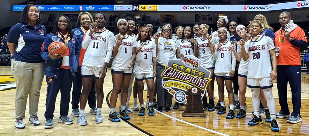 El equipo de baloncesto femenino campeón del Instituto Politécnico de Baltimore