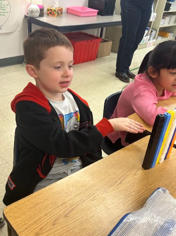 1st Grade using manipulatives in math
