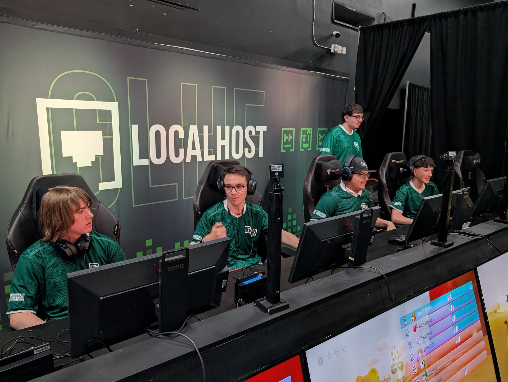 GW Esports team competing