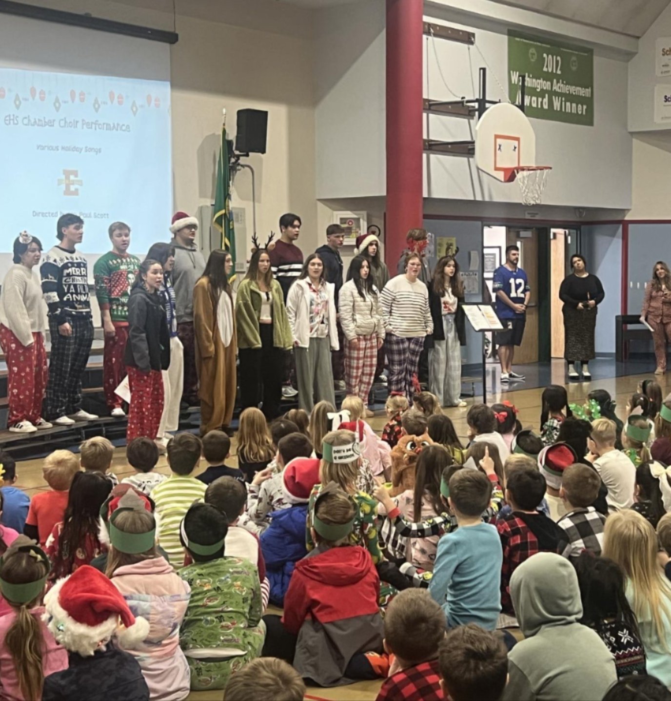 EHS Chamber Choir performing for Sunrise elementary students