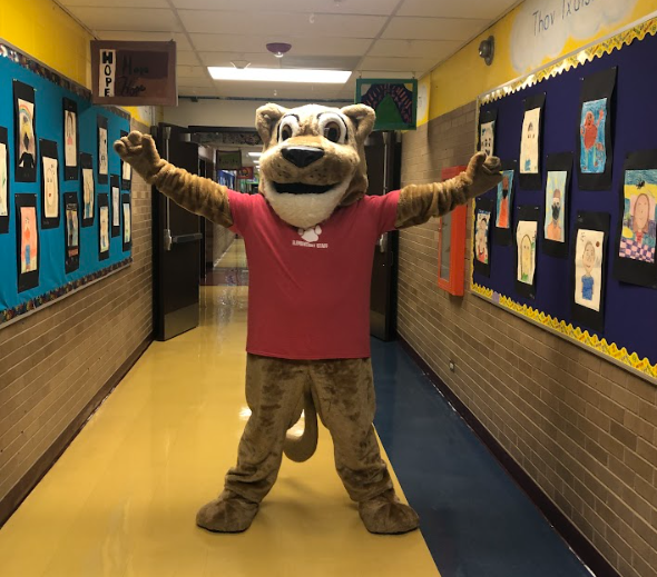 CT Mascot in hallway