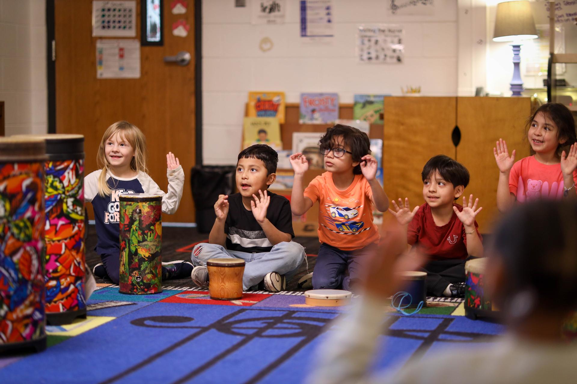 Before break, the Dalton High School Boys Basketball Team visited Westwood to read with their students and spend time connecting with them during lunch. From storytime to smiles, it was a wonderful opportunity for our students to enjoy reading and build relationships with great role models.