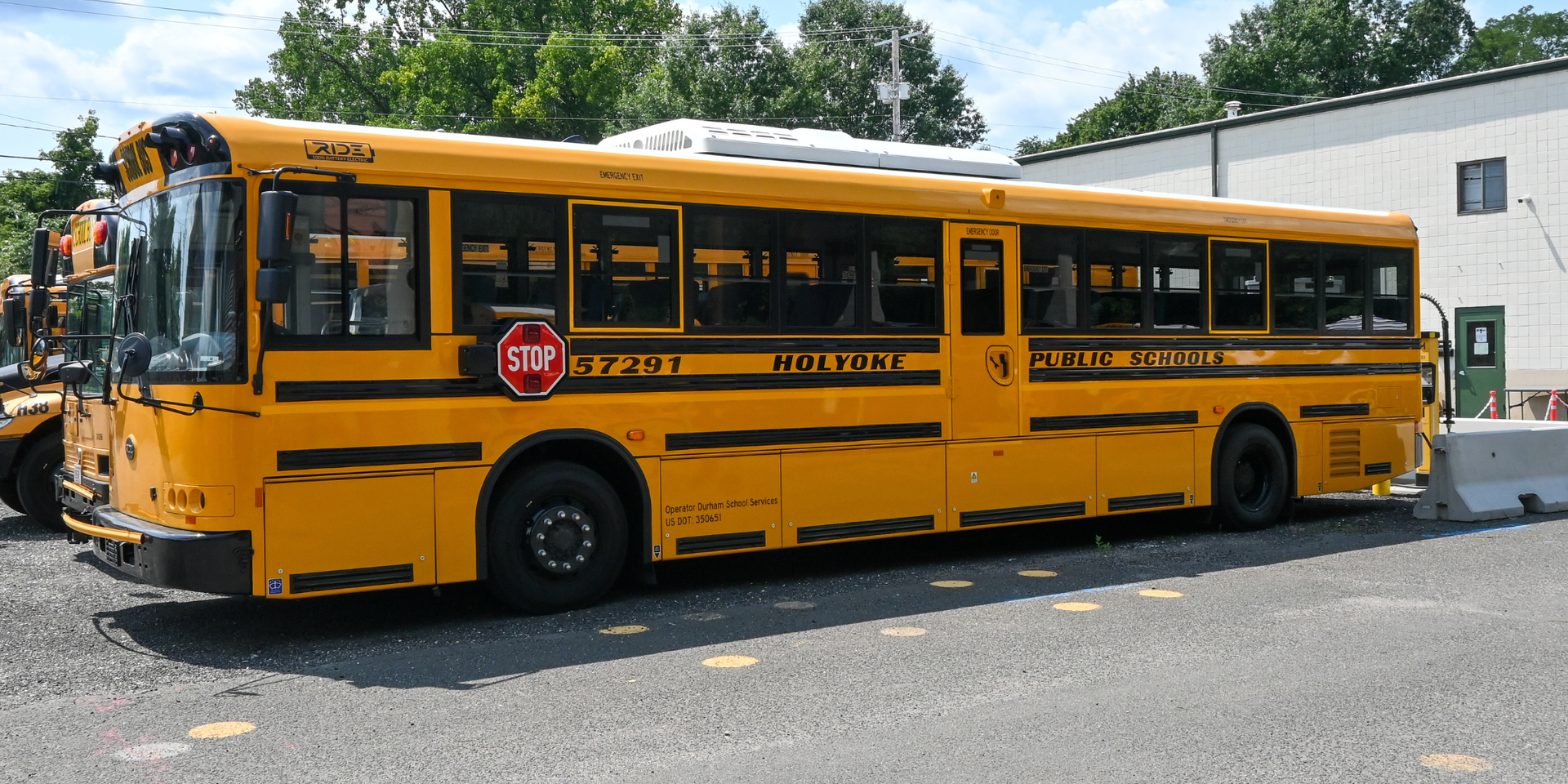 image of new electric school bus