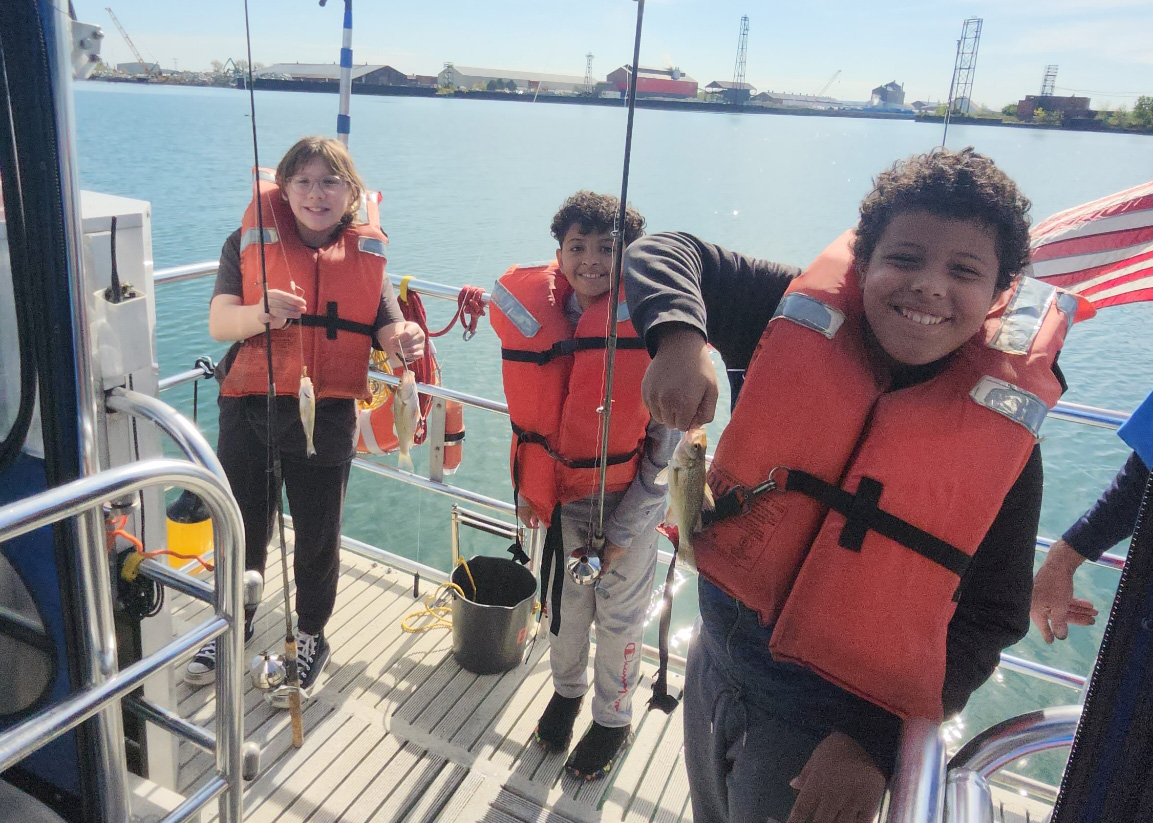 Students participate in fishing club