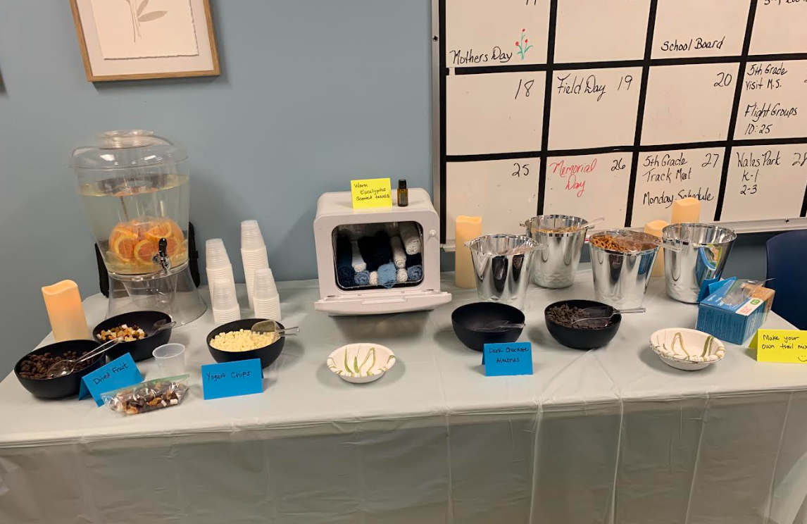 Snacks and hot towels