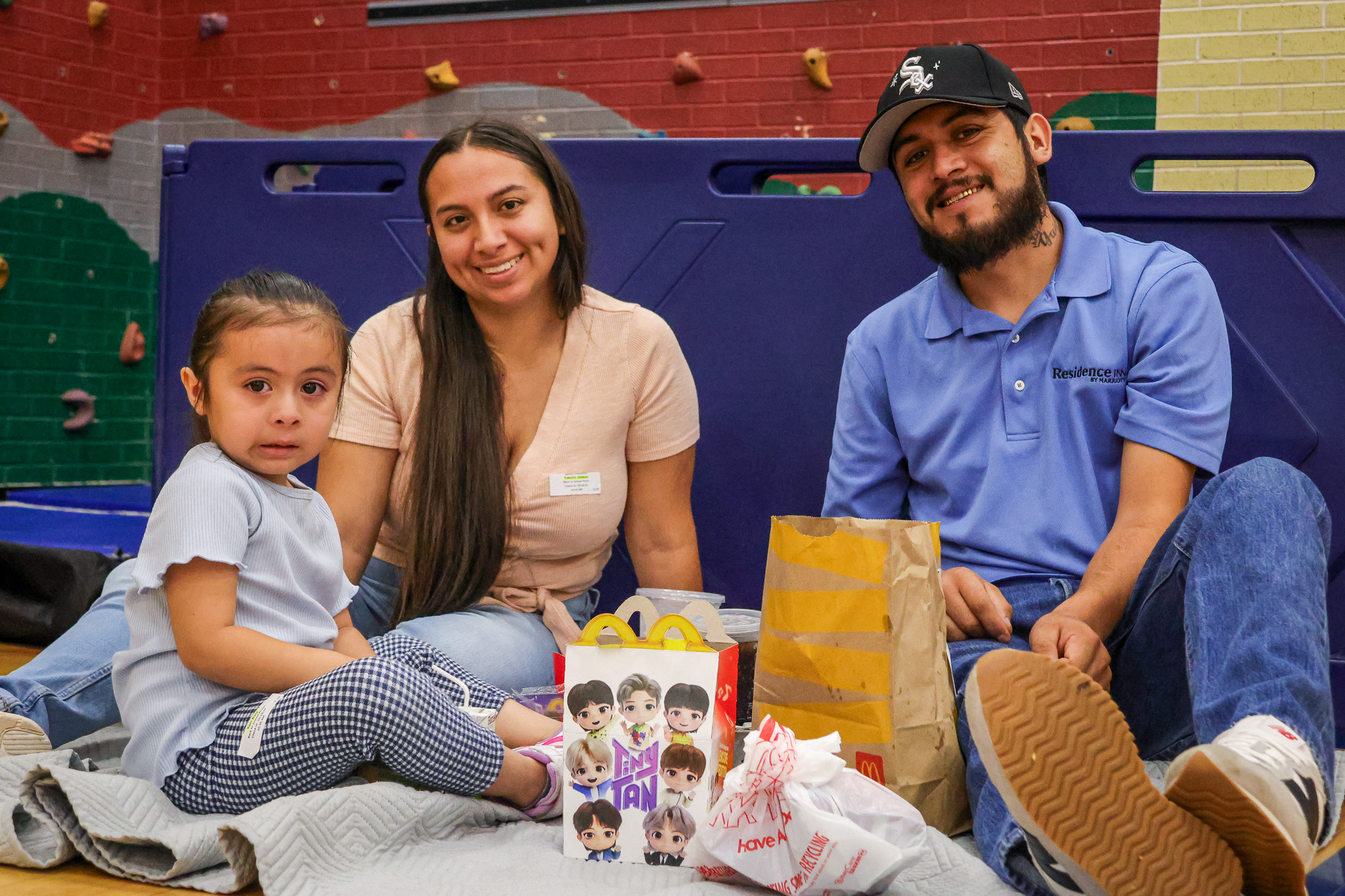 FAMILY PICNIC DAY