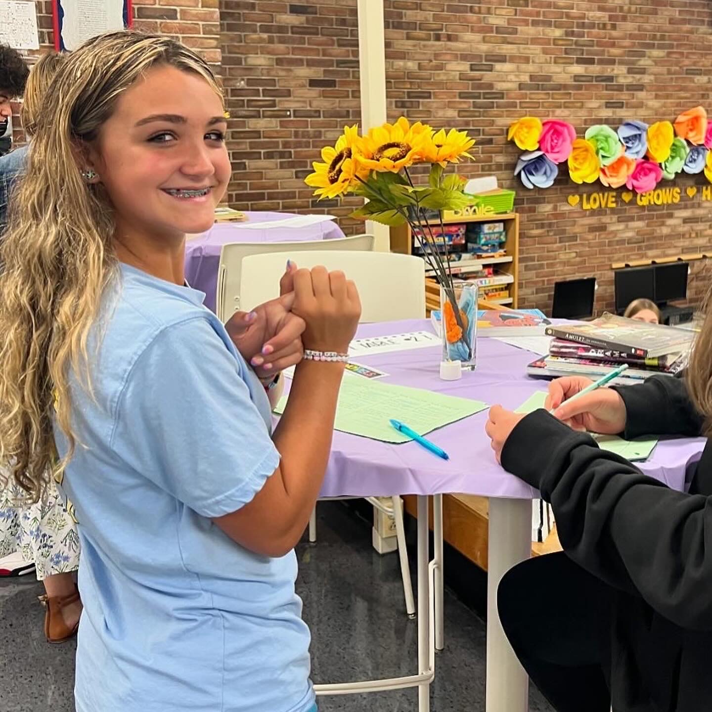 Last week, students in Mrs. Bruce and Mrs. Burton’s 7th grade ELA classes participated in a book tasting. Students explored different genres helping them discover their reading preferences and books of interest.