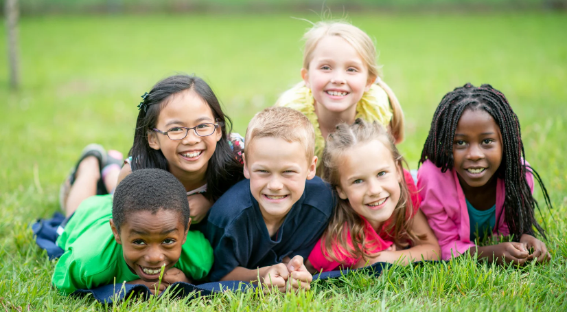 young children in park