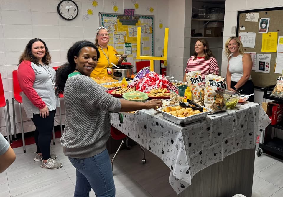 Teachers enjoy appetizers from PTO