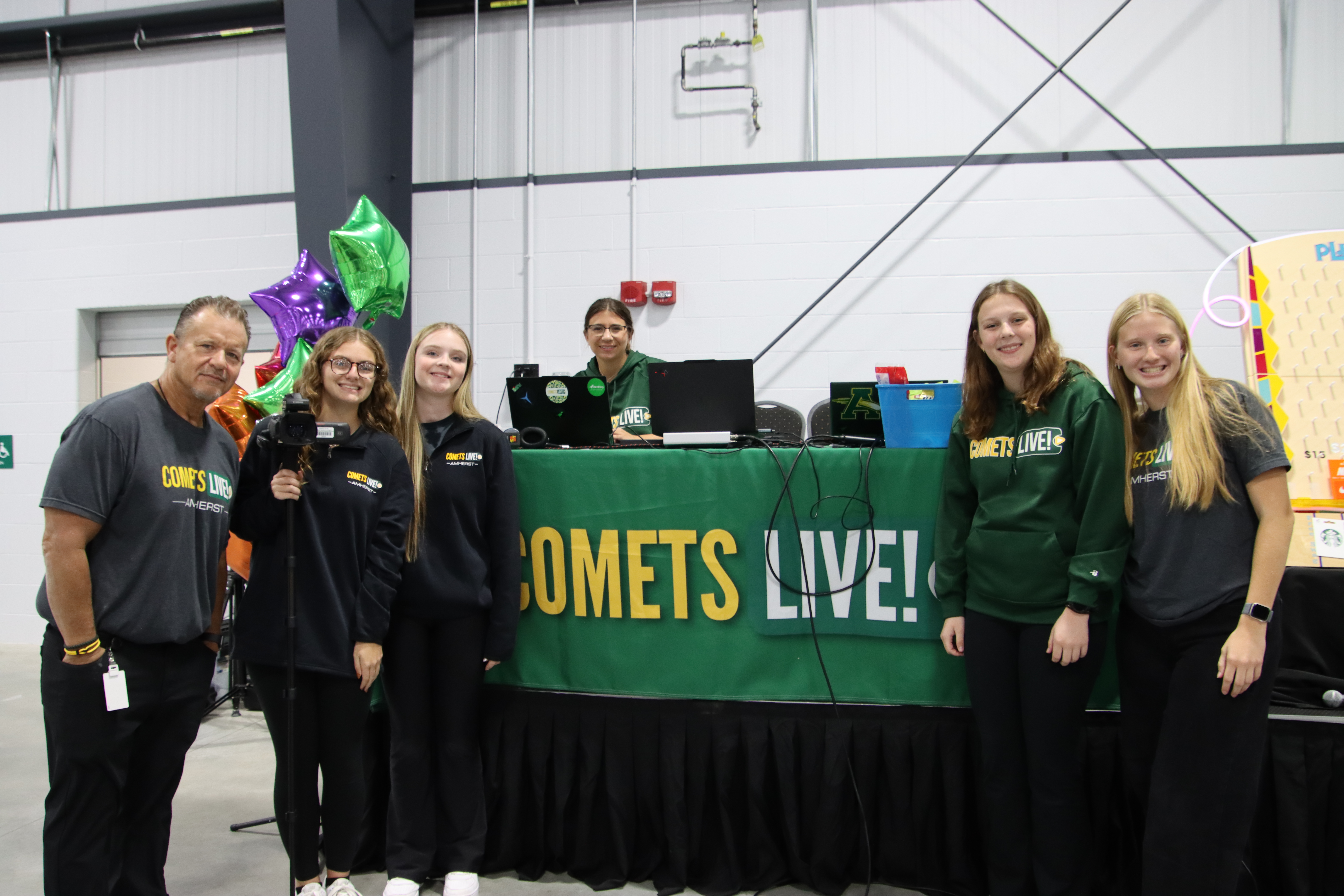 CometsLive Crew
