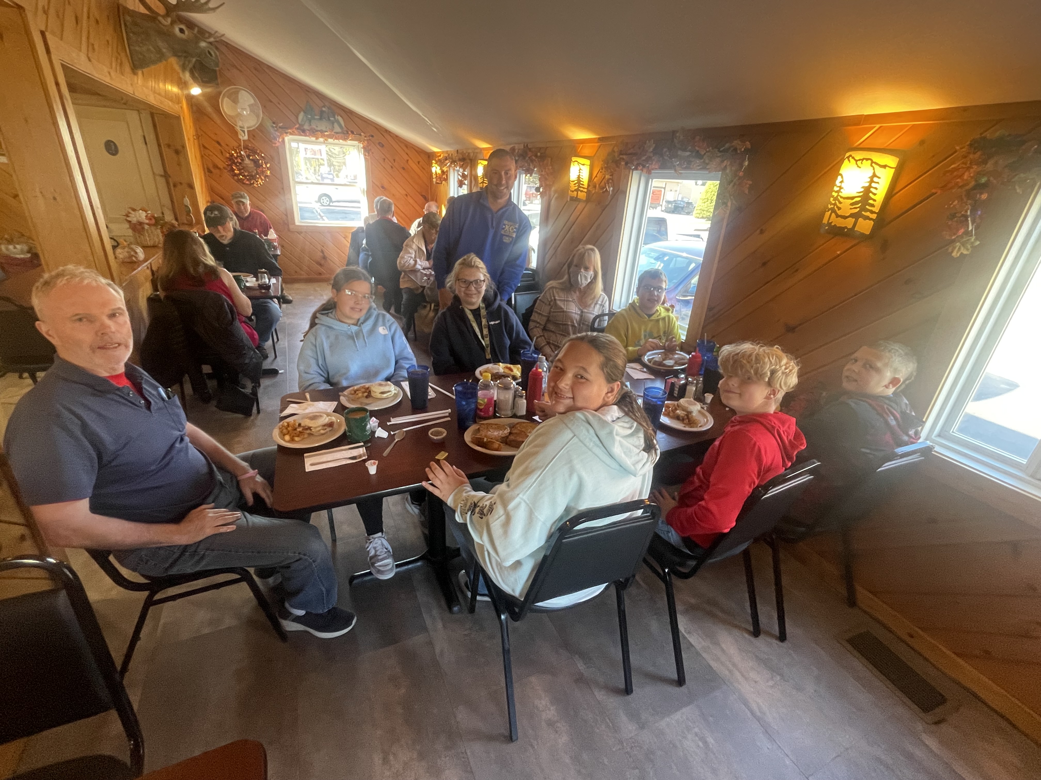 Breakfast at the Pine Grove