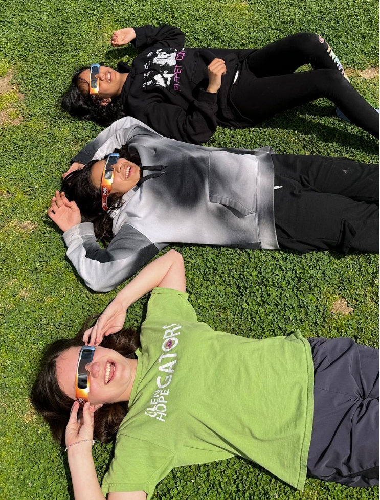 Students viewing eclipse