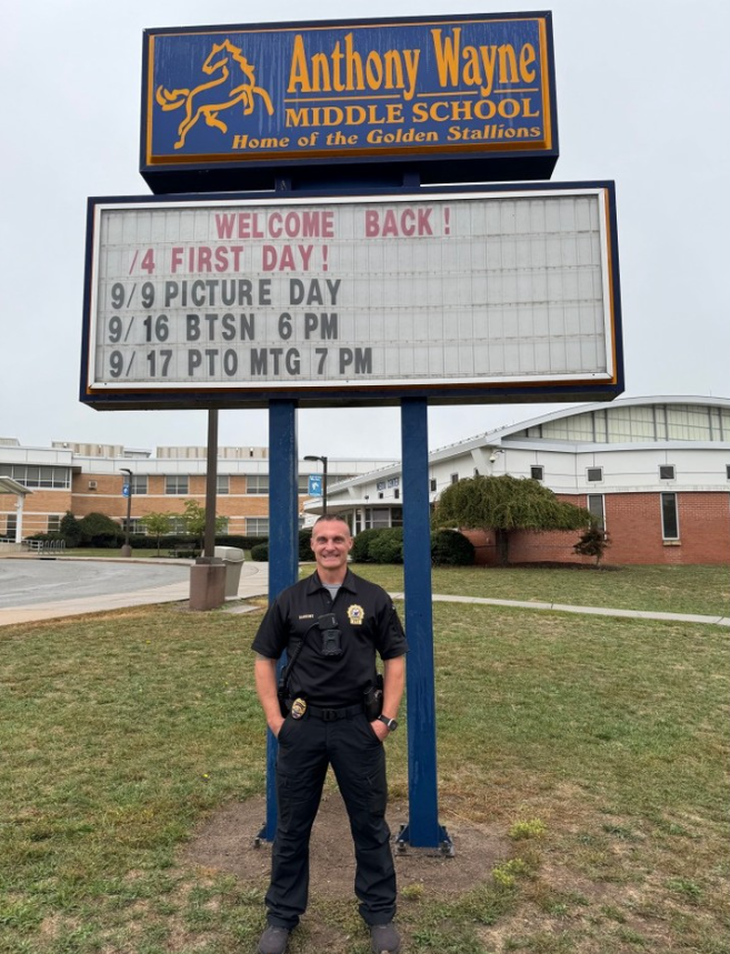 Detective John Barrows