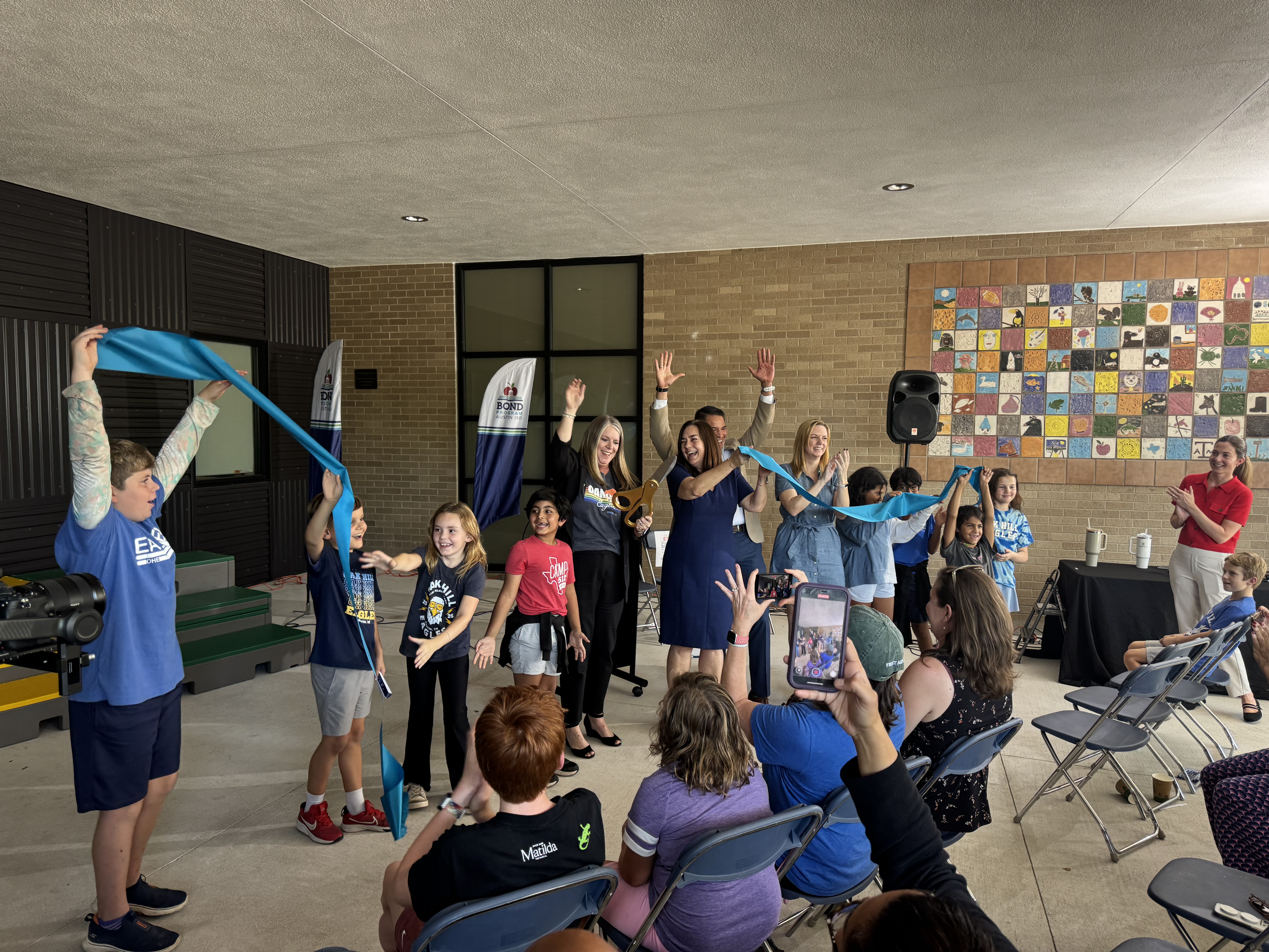 Oak Hill ribbon cutting ceremony