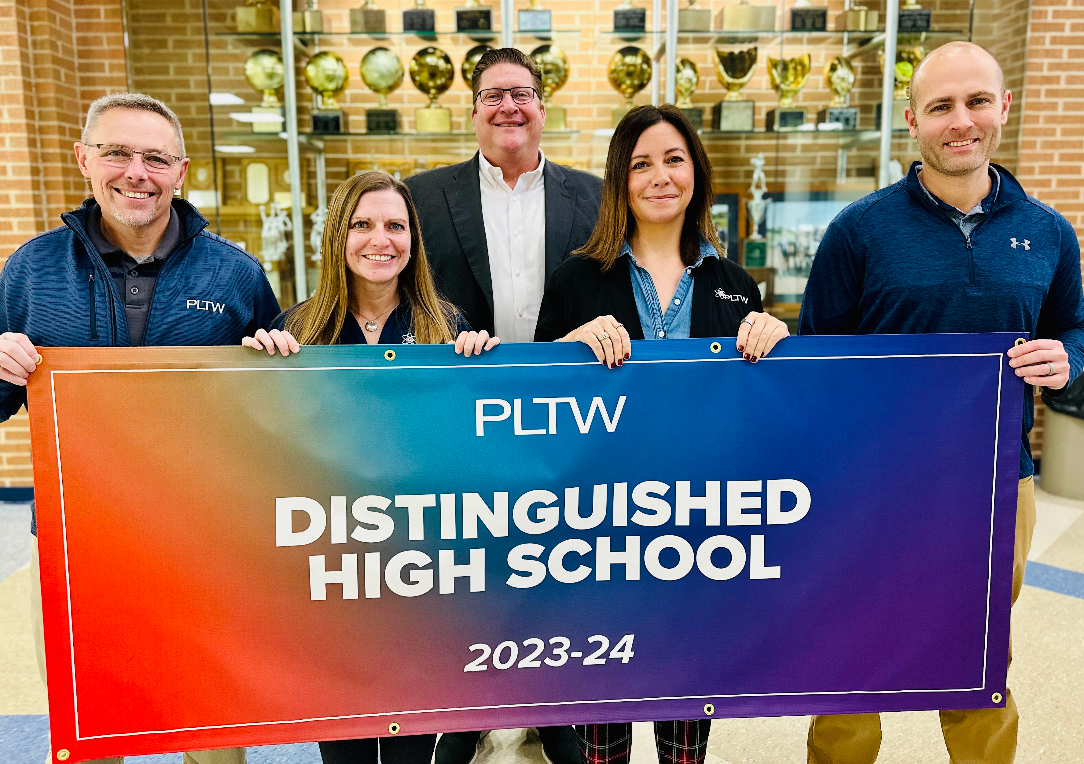 Teays Valley High School recognized as a 2023-24 Project Lead The Way (PLTW) Distinguished School. 