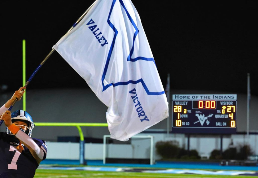 Valley Victory  📸: Dave Calcagno ✨Photo IV: 2D Art & Design